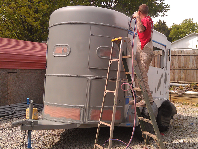 795x597 Media Blasted Amp Painted Horse Trailer Ht Painting Amp Powder Coating - Horse Trailer Painting