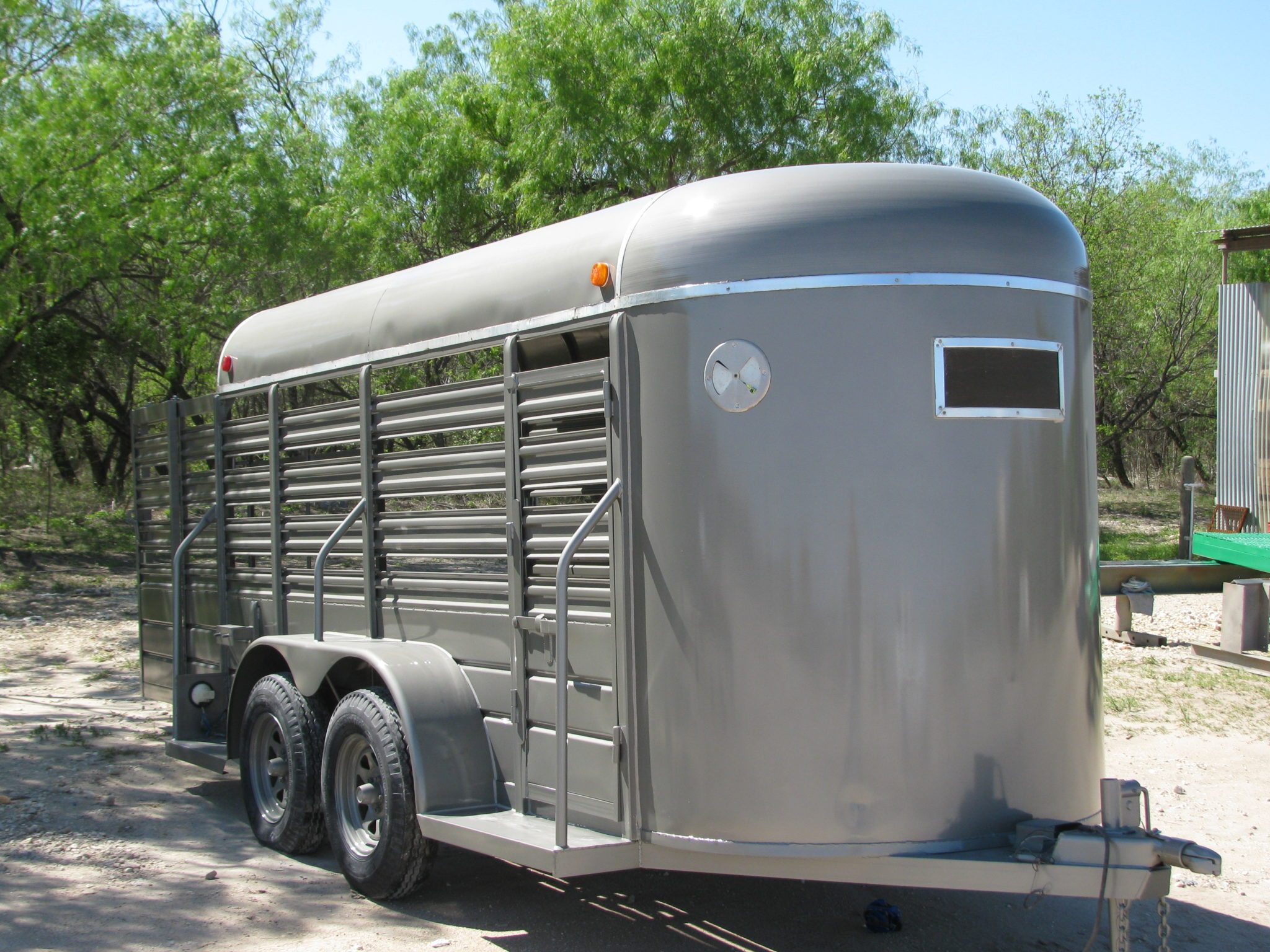 2048x1536 Horse Trailer Painting 4k Pictures 4k Pictures [Full Hq Wallpaper] - Horse Trailer Painting