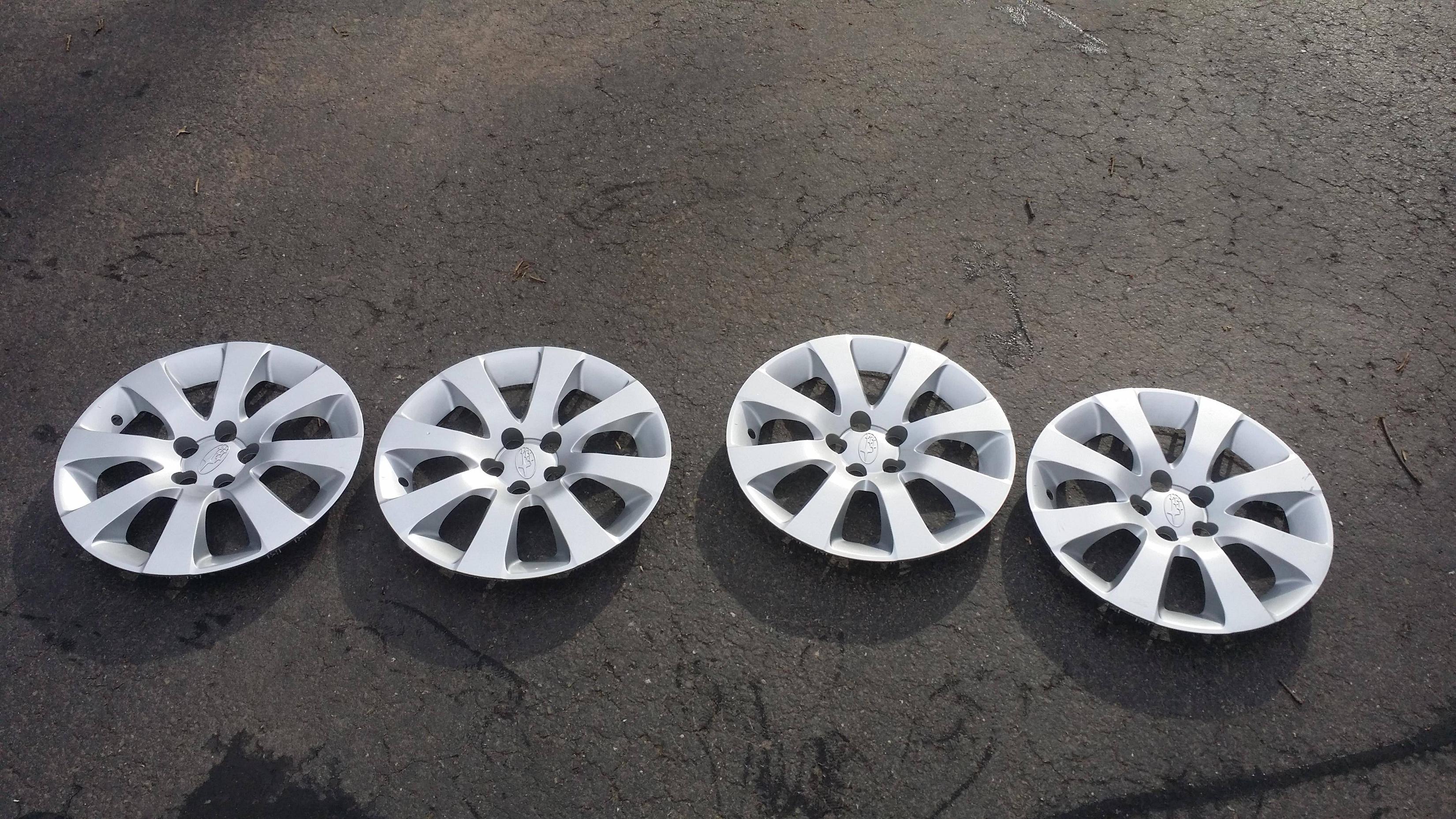 Hubcap Painting at Explore collection of Hubcap