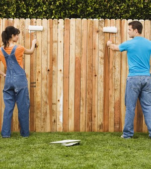 300x334 Painting Fences Pt.2 - Huck Finn Painting Fence