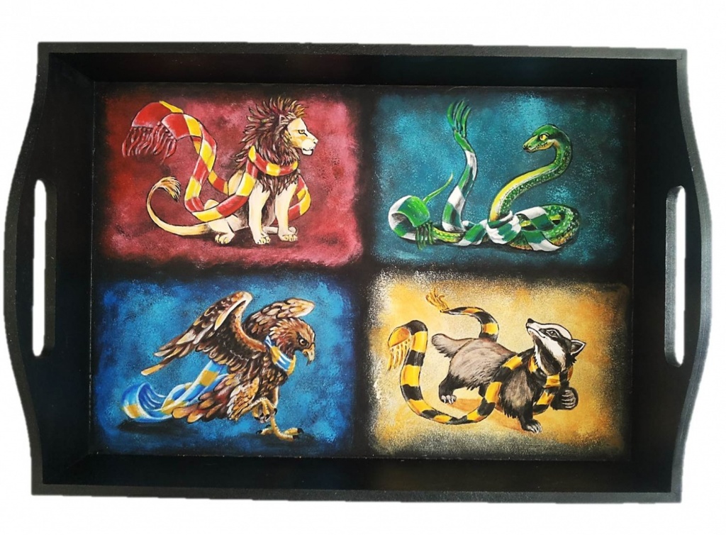 1024x754 Harry Potter Hogwarts The Coat Of Arms Emblem Tray Hand Painted - Hufflepuff Painting