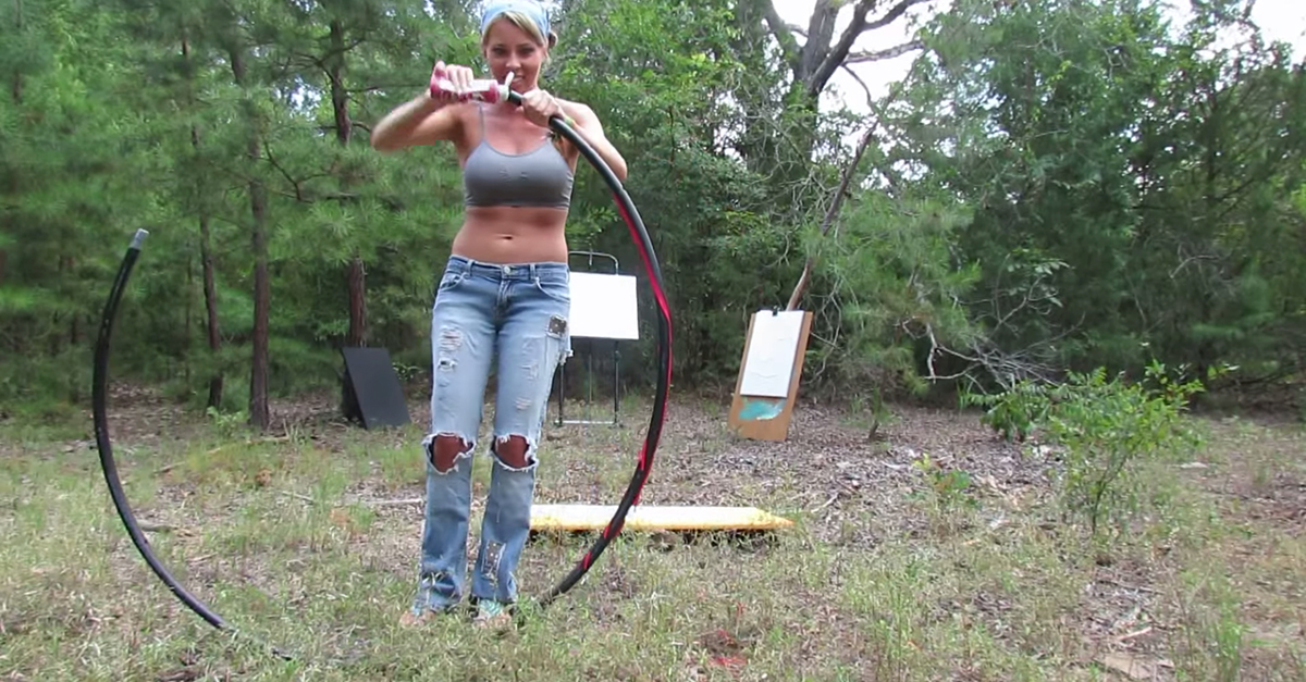 1200x627 She Fills A Hula Hoop With Bright Colored Paint. Why So Cool! - Hula Hoop Painting