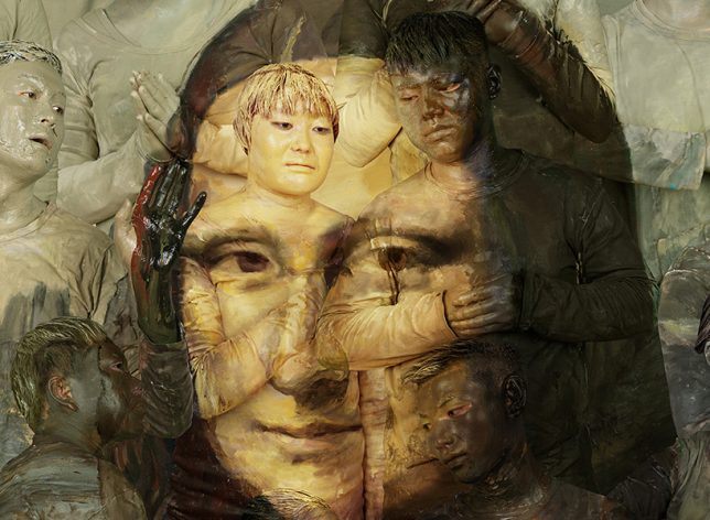 644x472 Art Hacker Famous Masterpieces Recreated With Painted Human - Human Painting