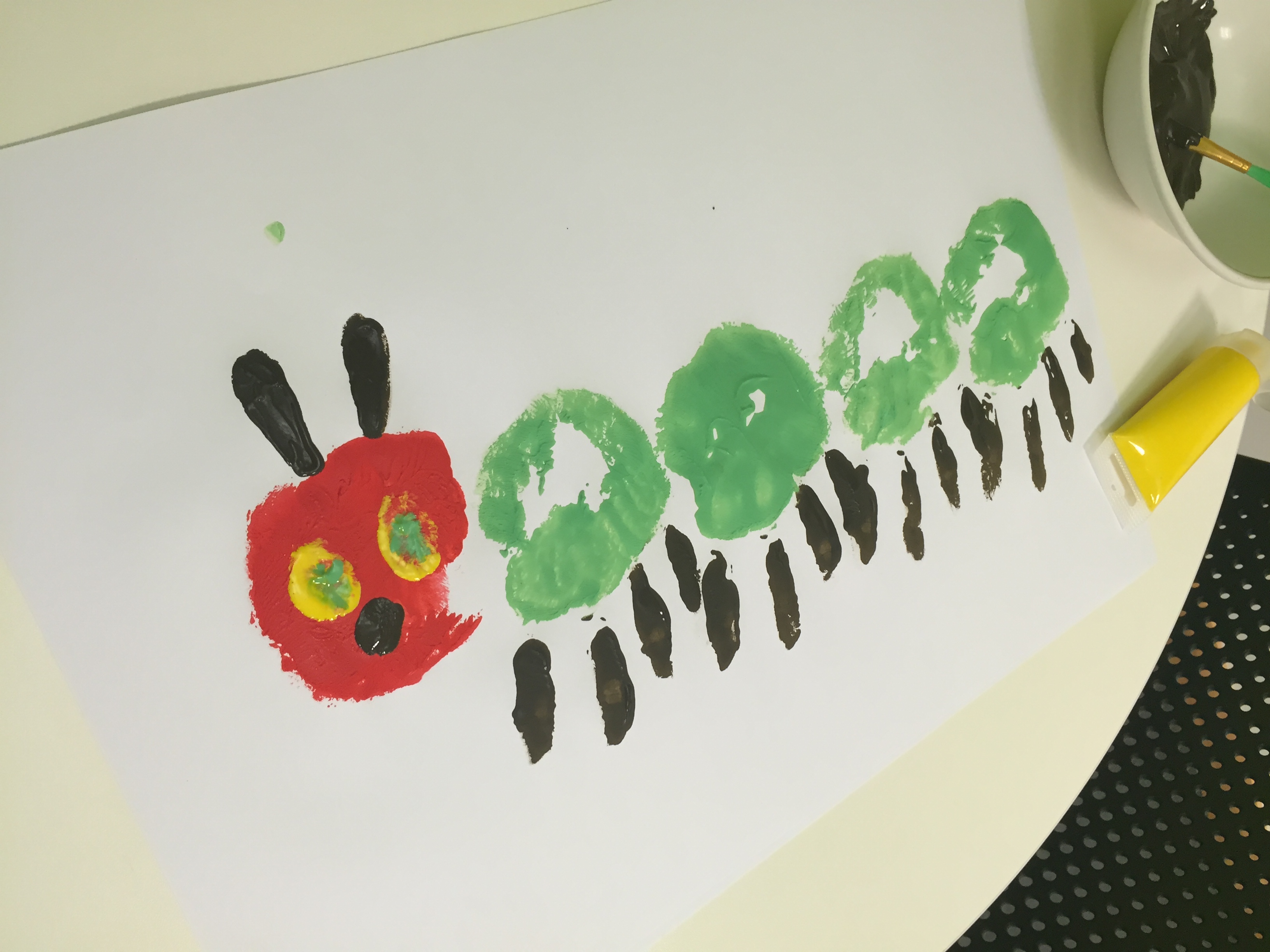 3264x2448 Painting The Very Hungry Action For Children - Hungry Caterpillar Painting