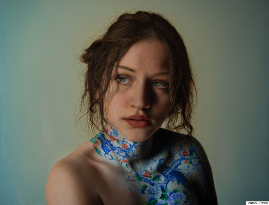 900x686 Surreal Hyperrealistic Paintings Turn Human Bodies Into Decorative - Hyperrealism Oil Painting
