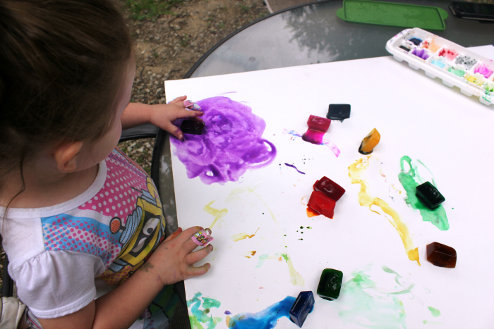 700x467 Kids Activities Ice Cube Painting! (Stay Cool On A Hot Day - Ice Cube Painting