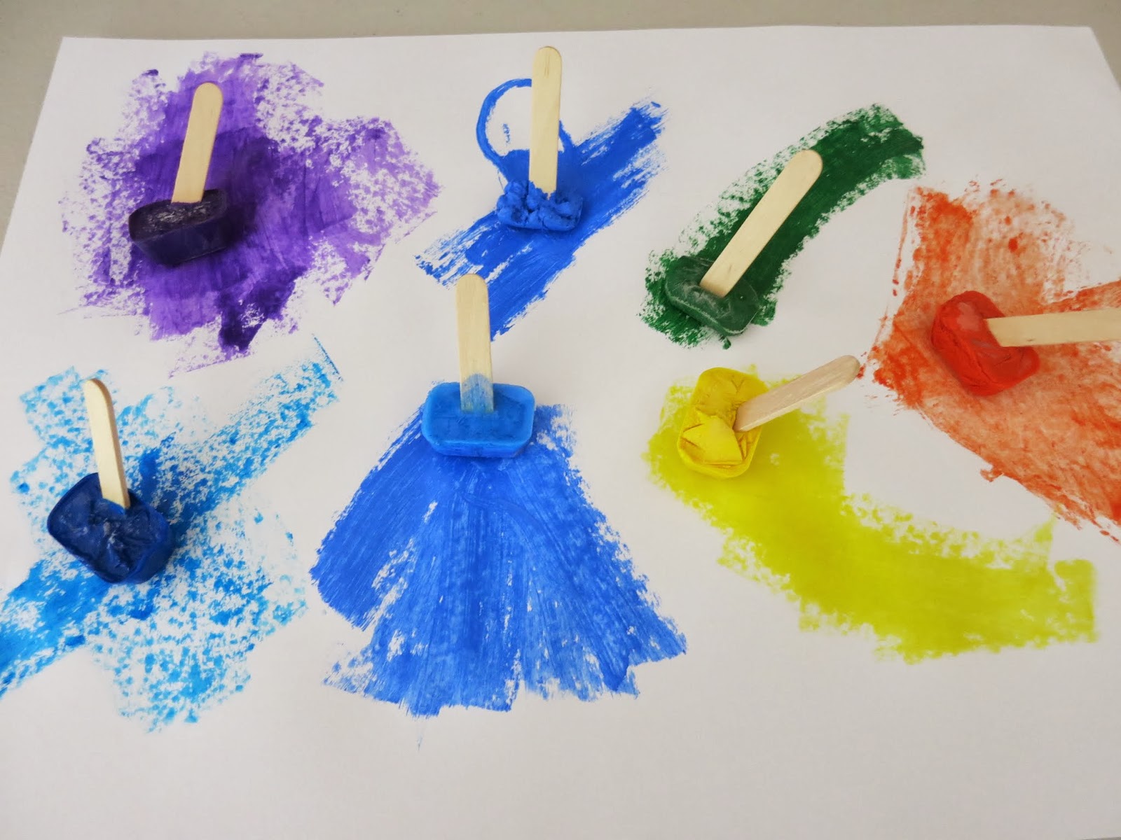 1600x1200 Learn With Play - Ice Cube Painting