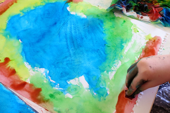 590x393 Ice Painting Fun - Ice Painting