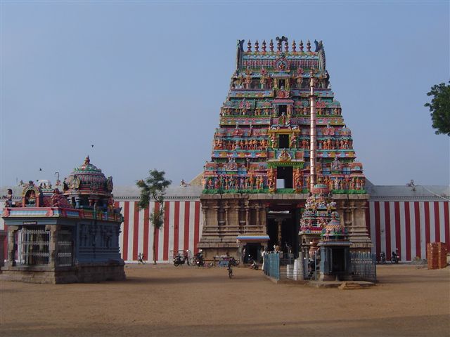 640x480 Why Are Many South Indian Temple's Walls Painted In White And Red - Indian Temple Painting