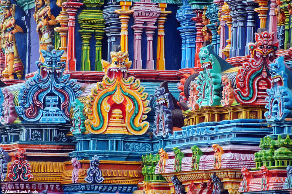 962x639 India's Meenakshi Temple Are An Explosion Of Vibrant Shades - Indian Temple Painting