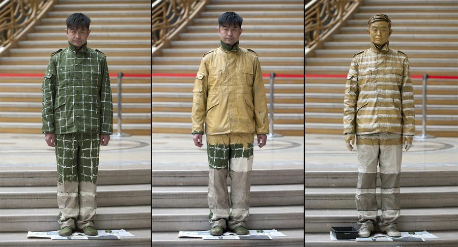 900x486 Liu Bolin The Invisible Man - Invisible Man Painting