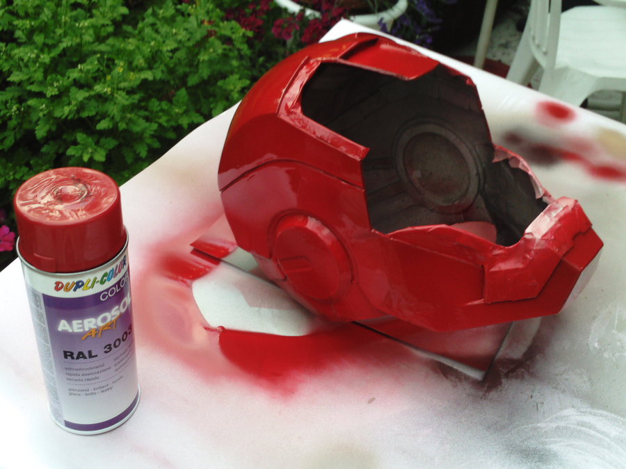 900x675 Iron Man Helmet Red Paint By Bullrick - Iron Man Mask Painting