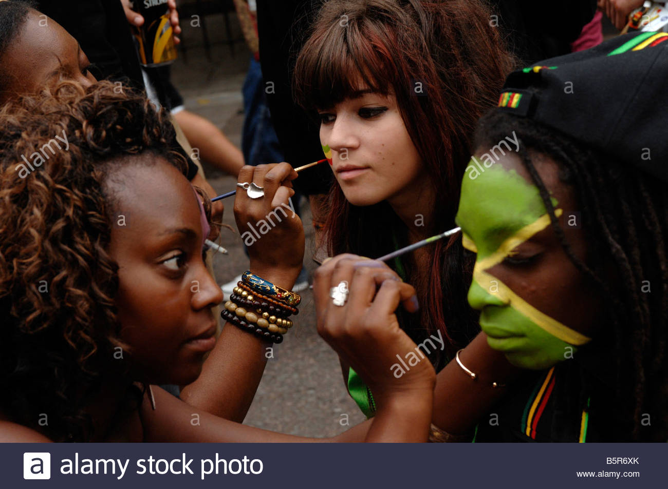 1300x953 Girls Face Paint The Jamaican Flag - Jamaican Face Painting