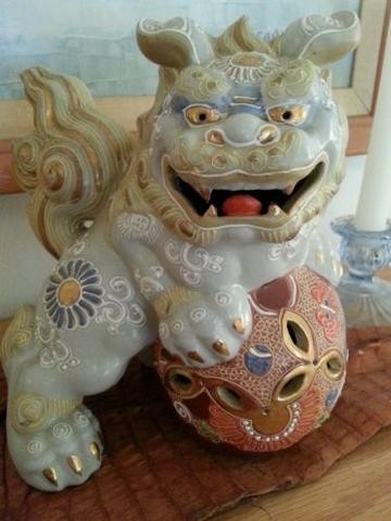 360x480 Japanese Foo Dog Statue Gold Hand Painted - Japanese Foo Dog Painting