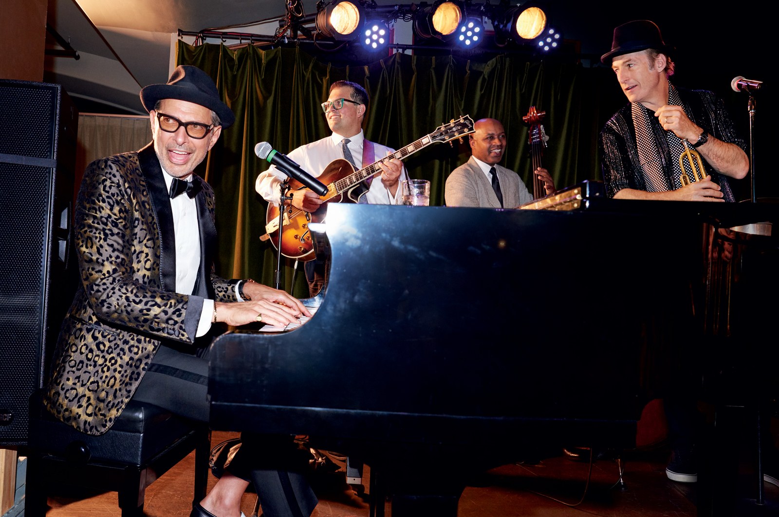 1600x1063 The World According To Jeff Goldblum Gq - Jeff Goldblum Painting