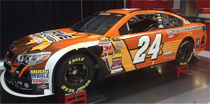 700x348 Joe Nemechek The Driver Suit Blog - Jeff Gordon Painting