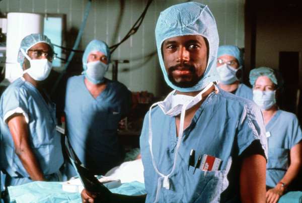 600x404 With Ben Carson, The Doctor And The Politician Can Vary Sharply - Jesus Surgery Painting