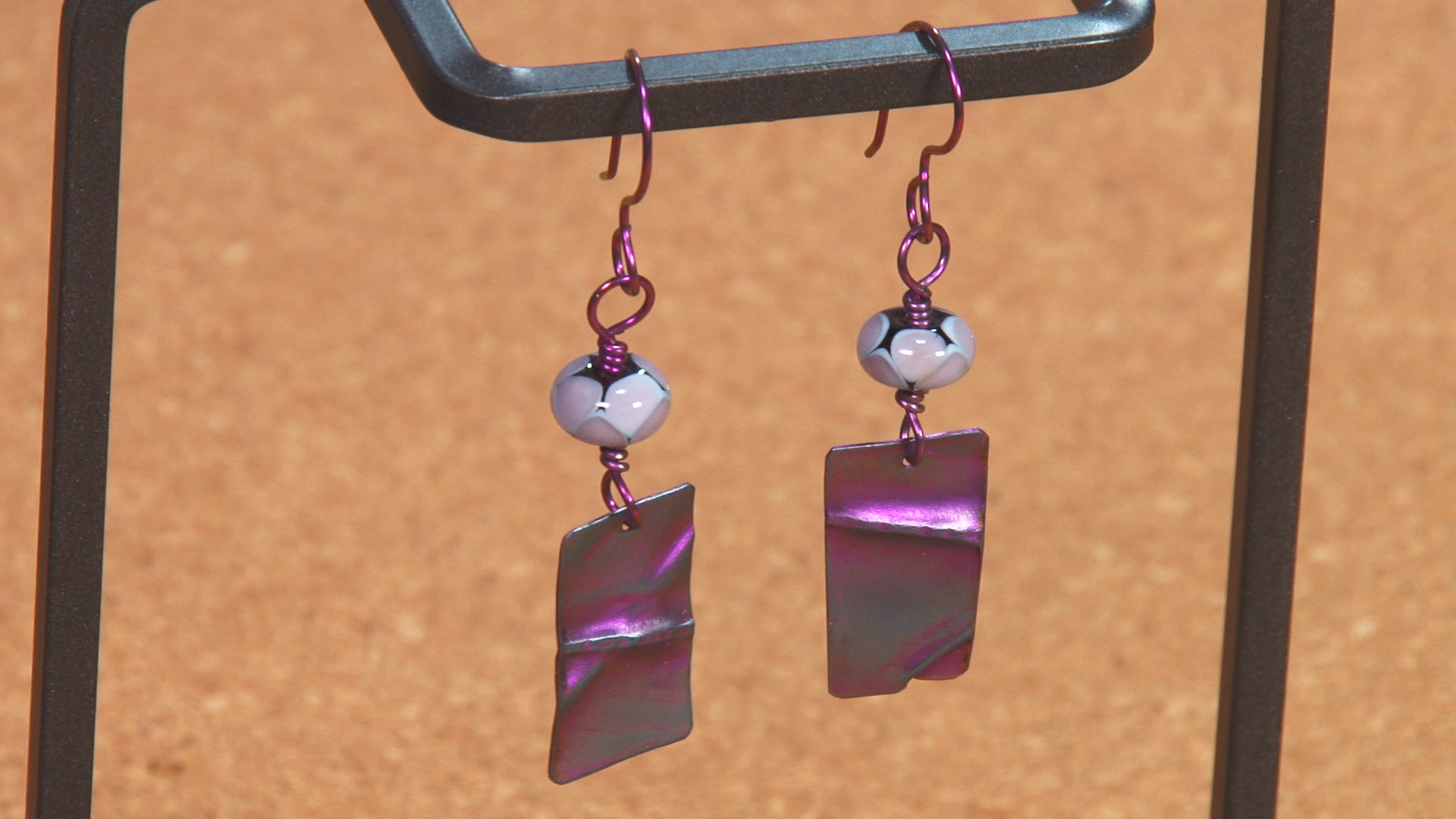 1920x1080 Painting With Electricity - Jewelry Painting