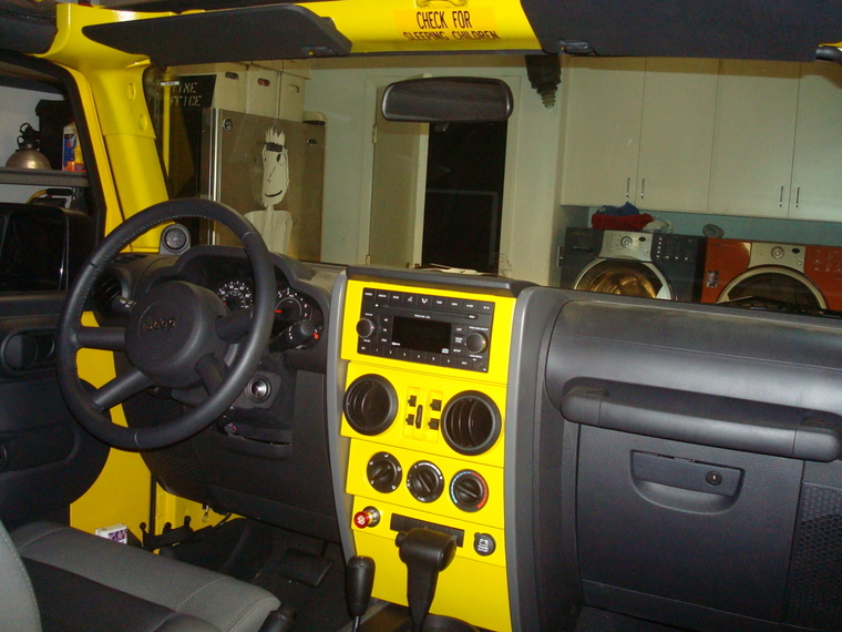 760x570 Anyone Painted Interior Parts To Match Exterior Of Jeep - Jk Painting