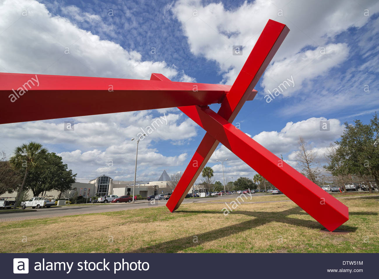 1300x957 Big Max Is A 30,000 Lb. Steel Sculpture By Artist John Henry That - John Henry Painting