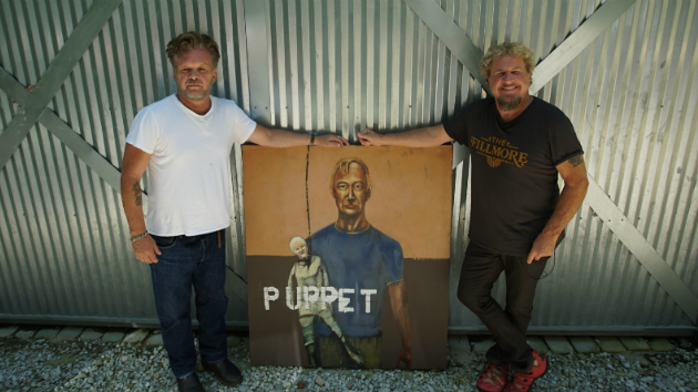 630x354 John Mellencamp Stars On Latest Episode Of Sammy Hagar's Axs Tv - John Mellencamp Painting