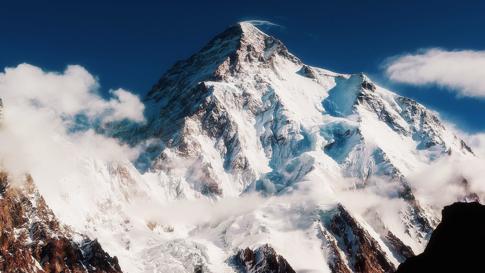 1600x900 K2 Mountain Wallpaper - K2 Painting