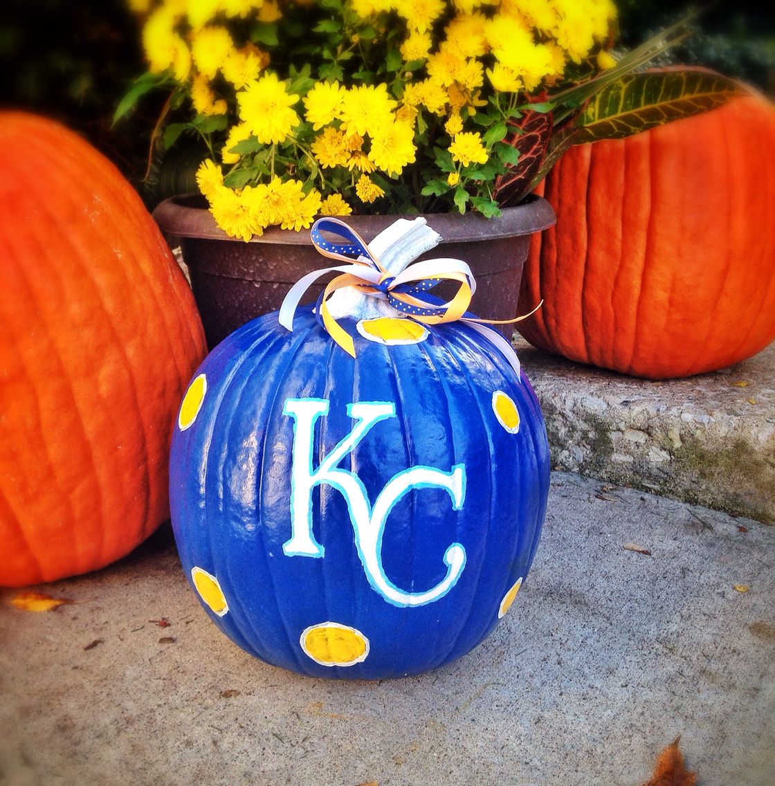 1120x1136 Kansas City Royals Painted Pumpkin! Festive Fun - Kansas City Royals Painting