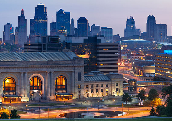 569x401 Painting Company Kansas City Professional House Painters - Kansas City Skyline Painting