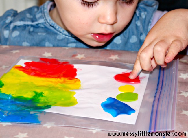 650x477 No Mess Rainbow Art - Kids Painting Free