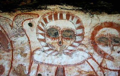 421x266 Wandjina Rock Painting - Kimberly Painting