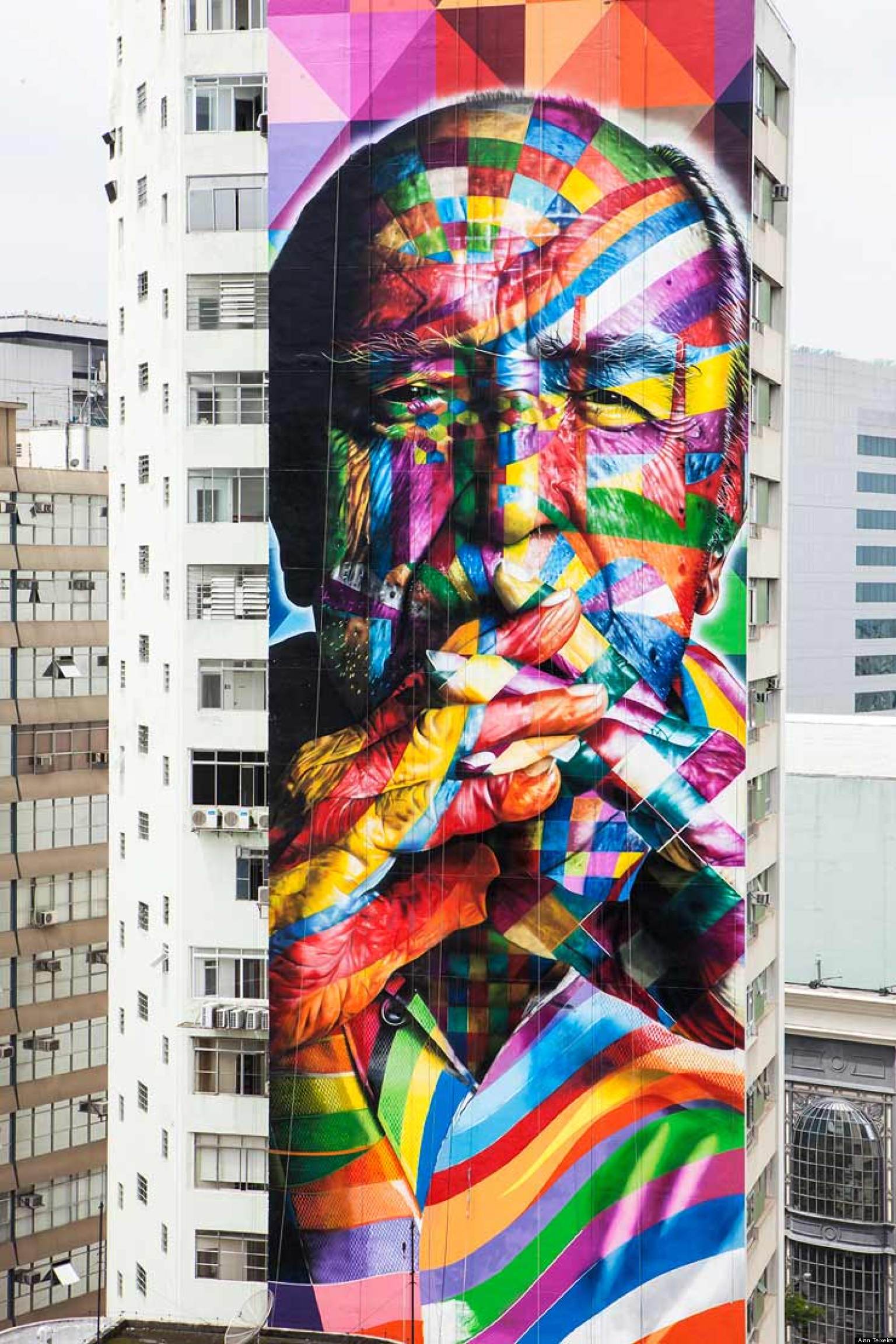 1536x2304 Kobra Pays Honor To Architect Niemeyer In Paulo Huffpost - Kobra Painting