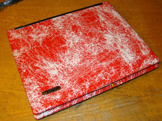 550x413 Painting A Laptop With A Marble Effect Modding Magazine - Laptop Painting