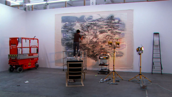 721x405 Gifs Of The Intricate Process Behind A Multilayered Painting - Large Scale Painting