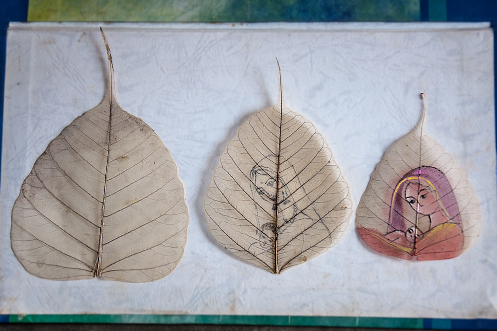 1000x667 D'Source Introduction Leaf Art Painting - Leaf Painting Art