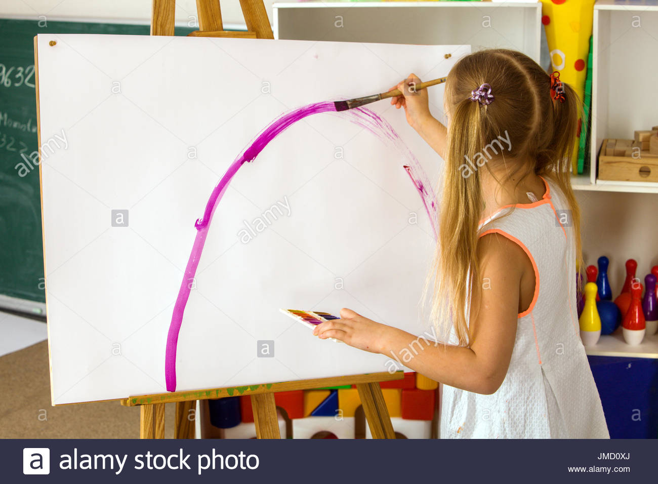 1300x956 Children Painting Finger On Easel. Group Of Kids Girl And Boy - Learn To Painting