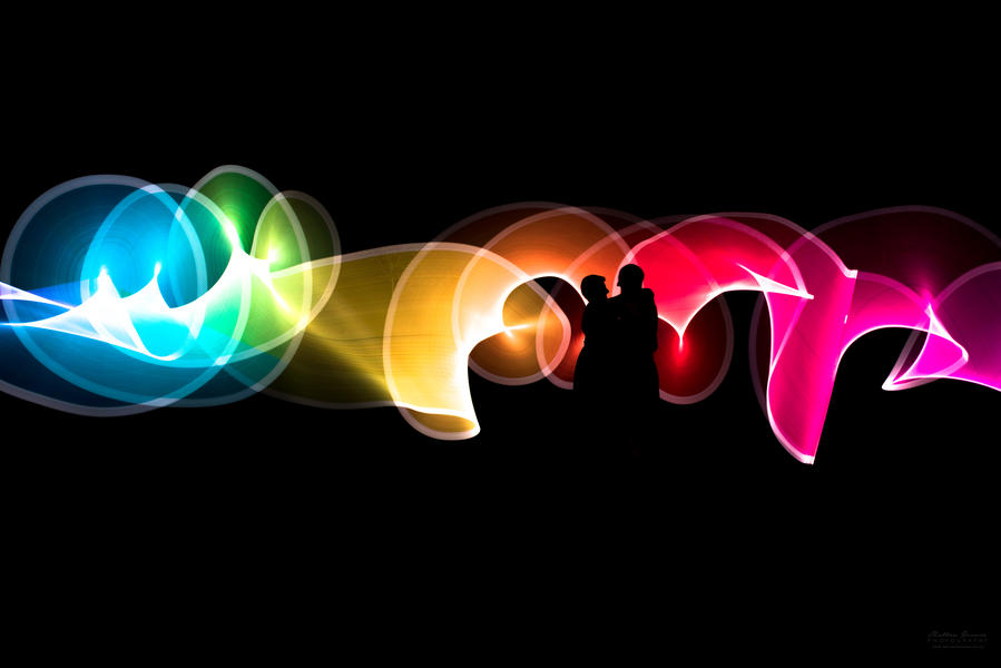 899x600 The Beginner's Guide To The Art Of Light Painting Photocrowd - Light Painting