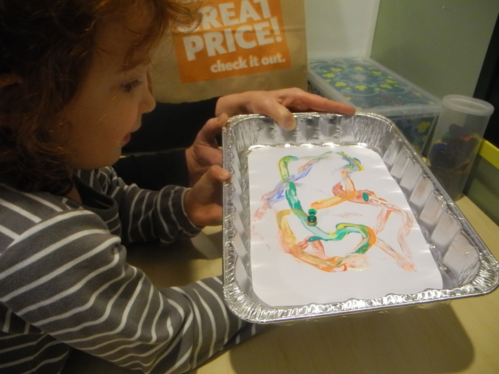 1600x1200 Busy And The Beans Painting With Magnets - Magnetic Painting