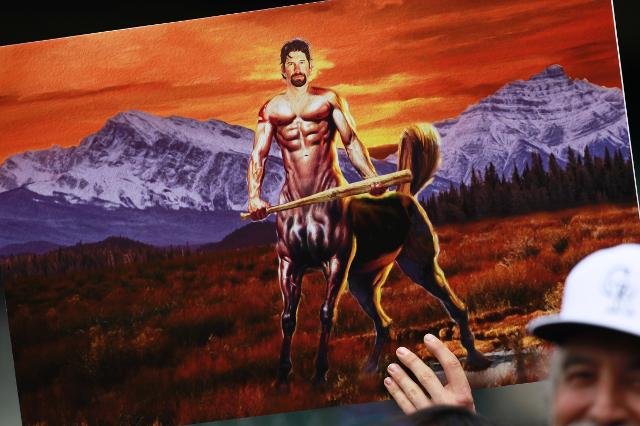 640x426 Todd Helton Is Now A Centaur Thanks To Fan's Majestic Painting - Majestic Painting