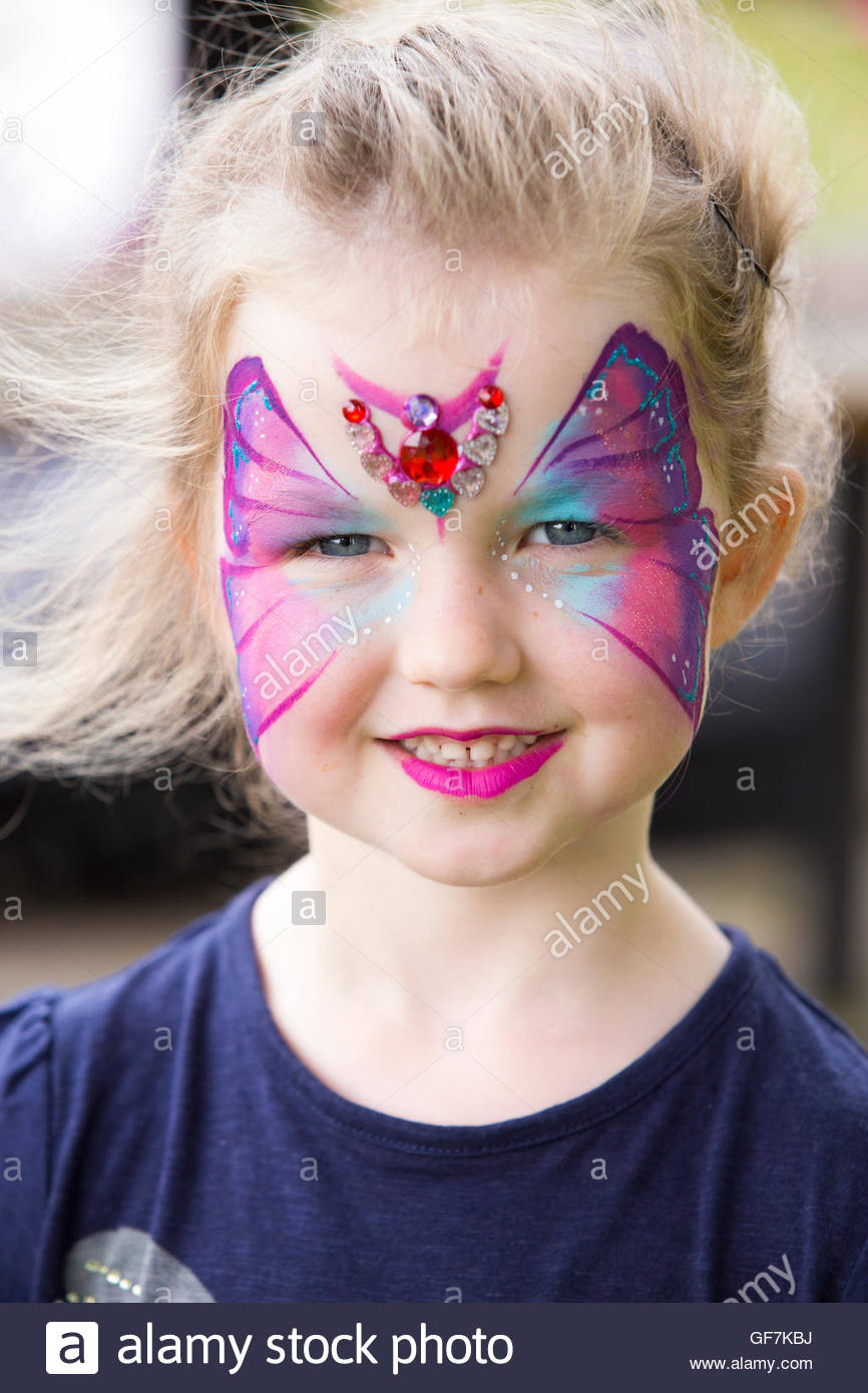 866x1390 Child Kid Girls Girl Age 4 Face Painting Makeup With Make Up - Makeup Painting