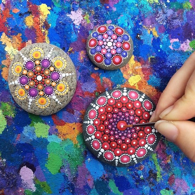 640x640 Mandala Art On Ocean Stones - Mandala Art Painting