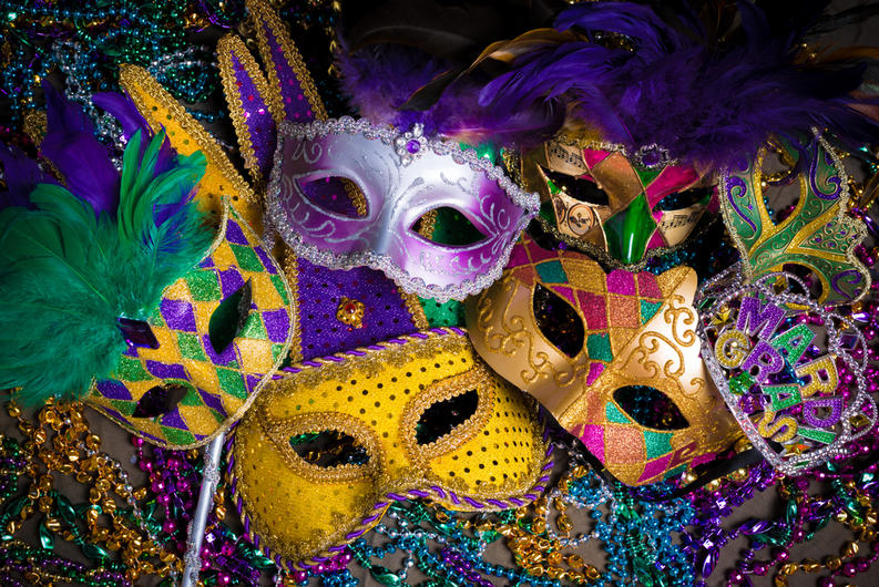 793x530 New Orleans Mardi Gras Mask Making - Mardi Gras Mask Painting