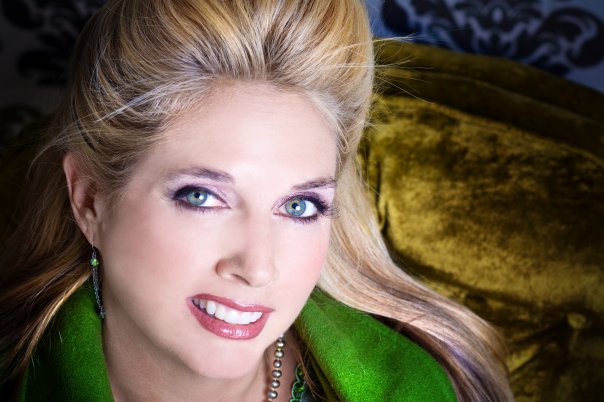 604x402 Maria Crane, Artist, Art Classes, Fashion Classes - Maria Crane Painting