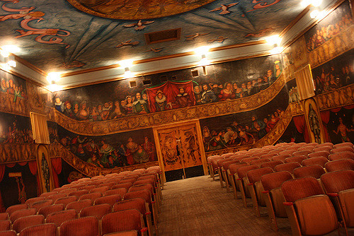 500x334 Marta Becket - Marta Becket Painting