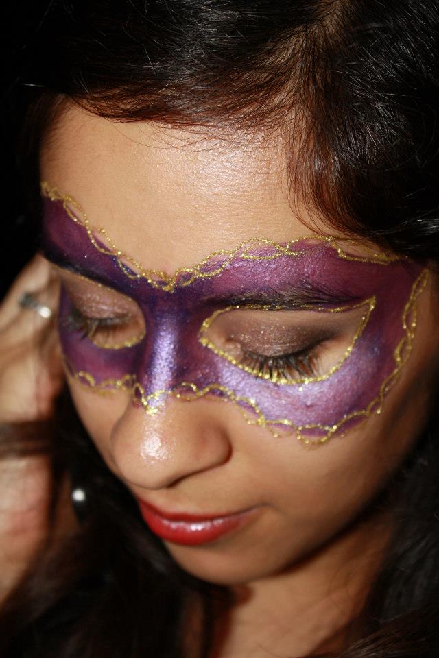 640x960 Masquerade Mask Face Painting Face Painting By Cynnamon Blog - Masquerade Mask Painting