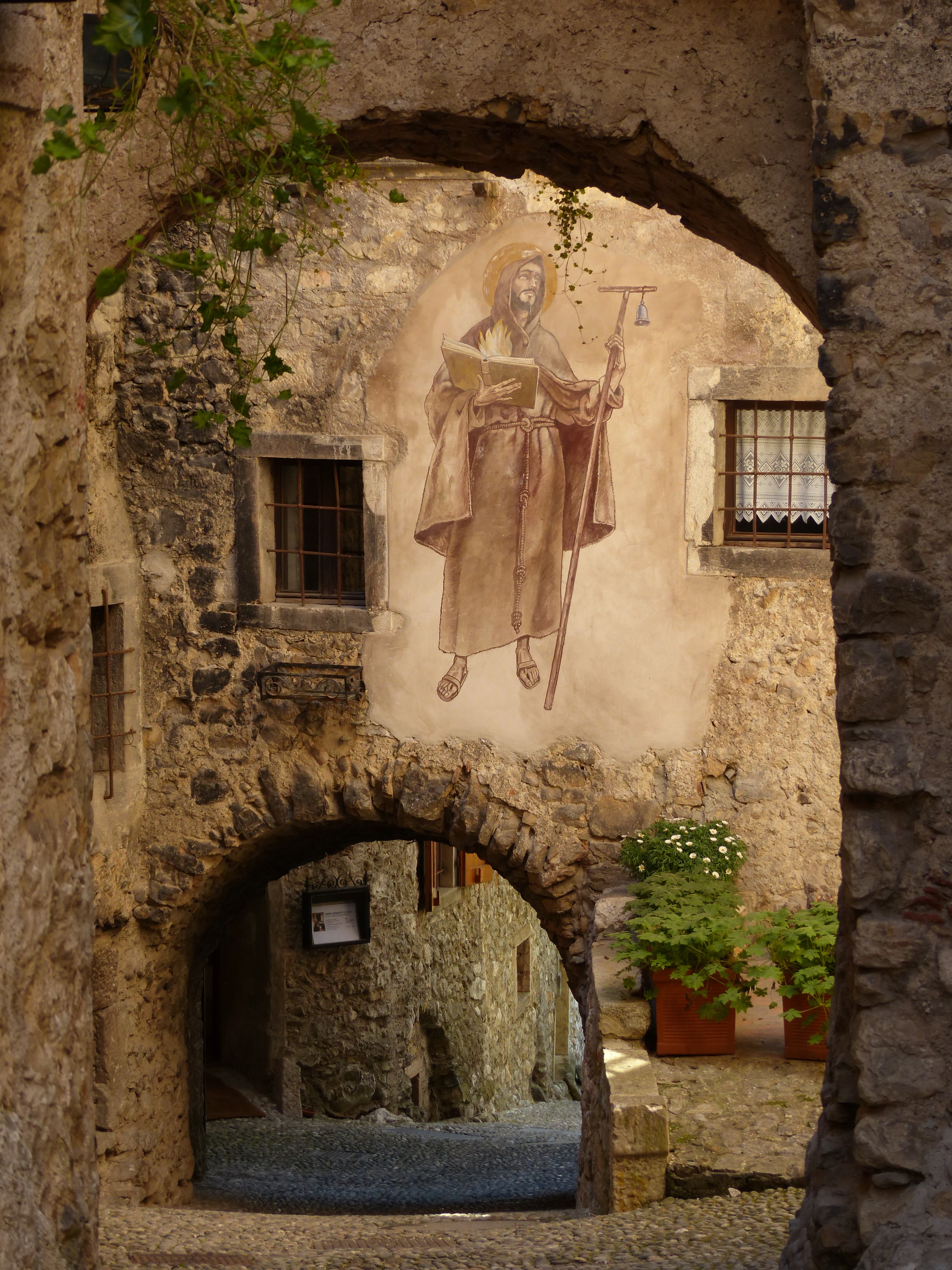 3000x4000 Free Images Road, House, Alley, Wall, Arch, Italy, Chapel - Medieval Village Painting
