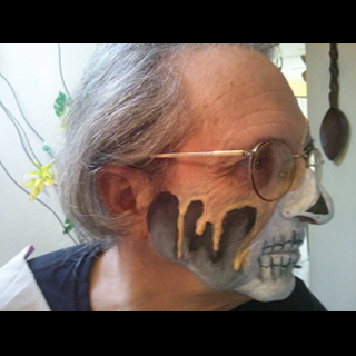 320x320 Face Painting - Melting Face Painting