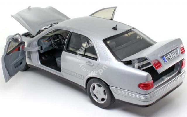 640x401 Mercedes Benz Bmw Full Car Painting Same Colour - Mercedes Painting