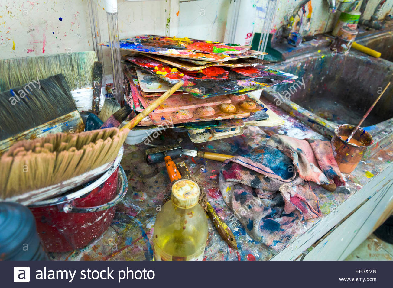 Messy Painting at Explore collection of Messy Painting