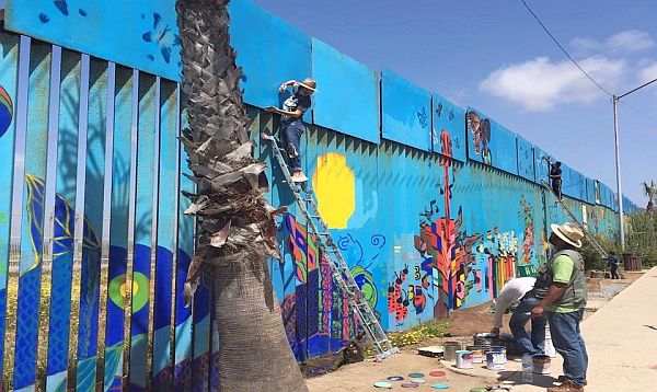 600x358 Mexican Artist Painting - Mexican Wall Painting