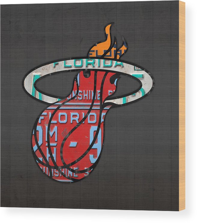 656x740 Miami Heat Basketball Team Retro Logo Vintage Recycled Florida - Miami Heat Painting